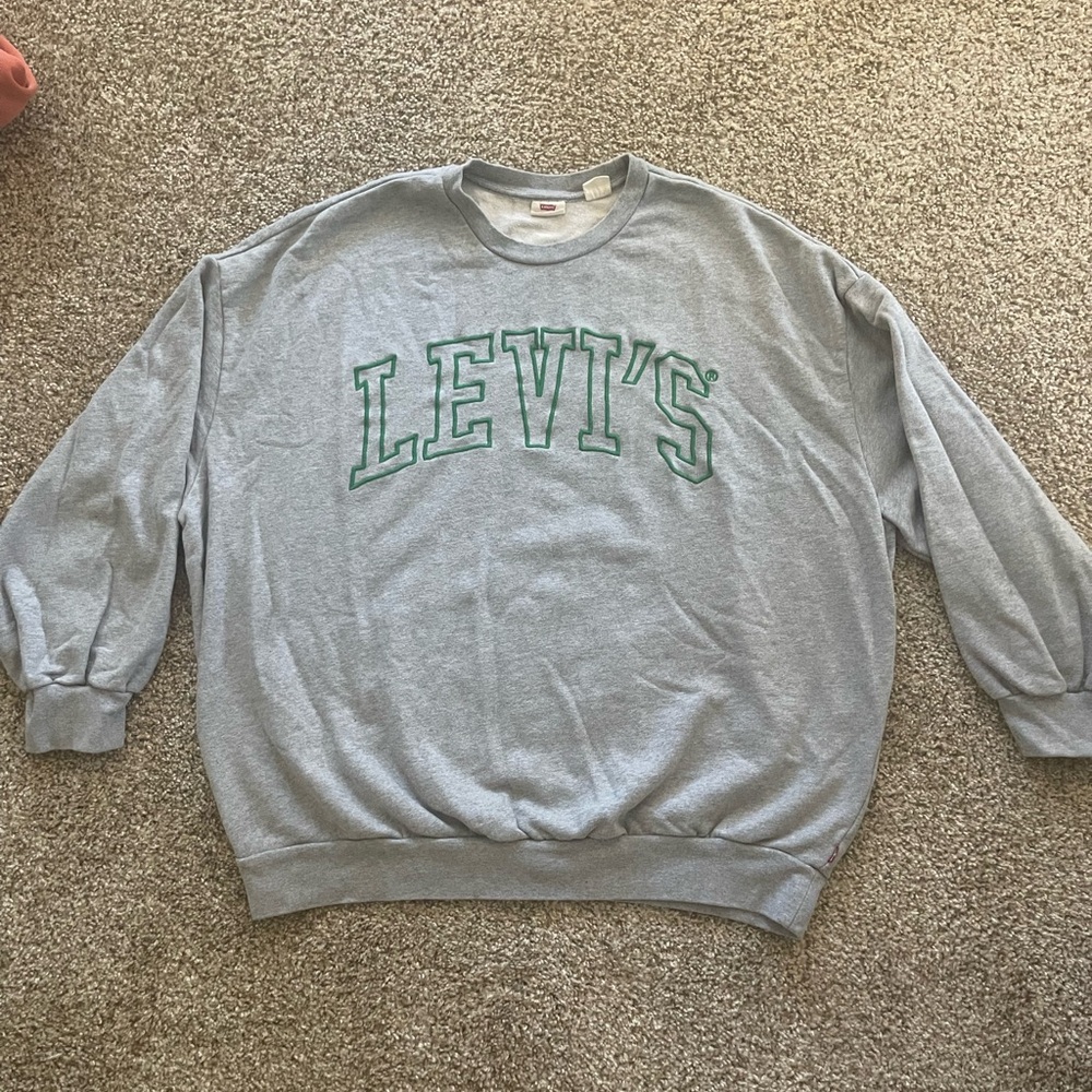 Levi’s Crewneck